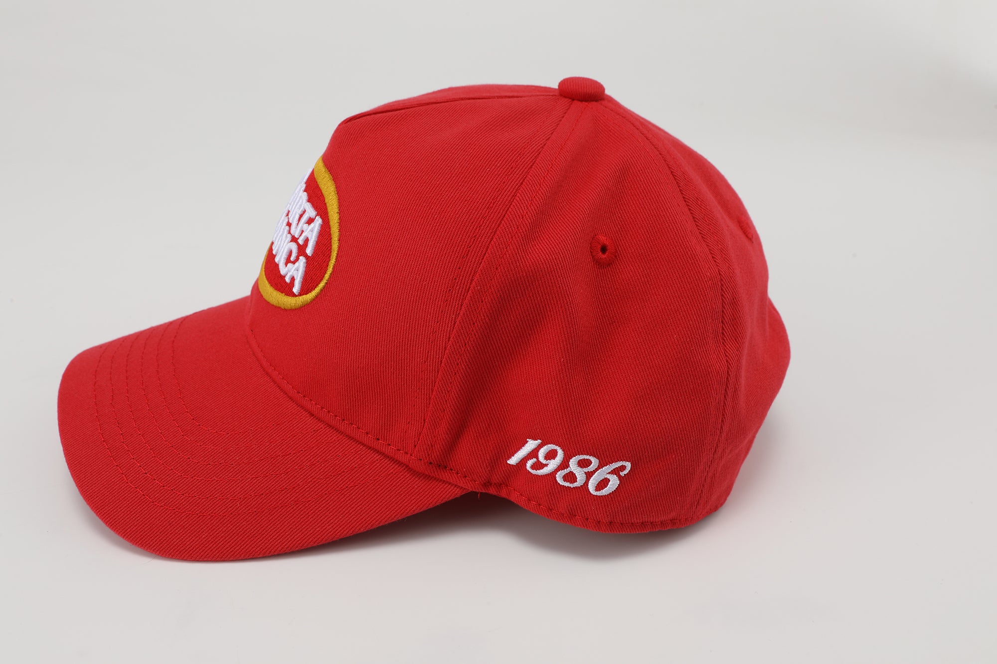 Gorra Carta Blanca "Chiquitibum"